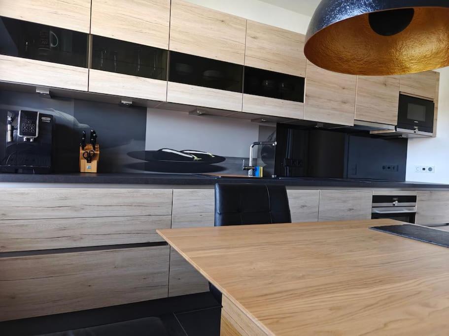 Apartment Kaufering Экстерьер фото