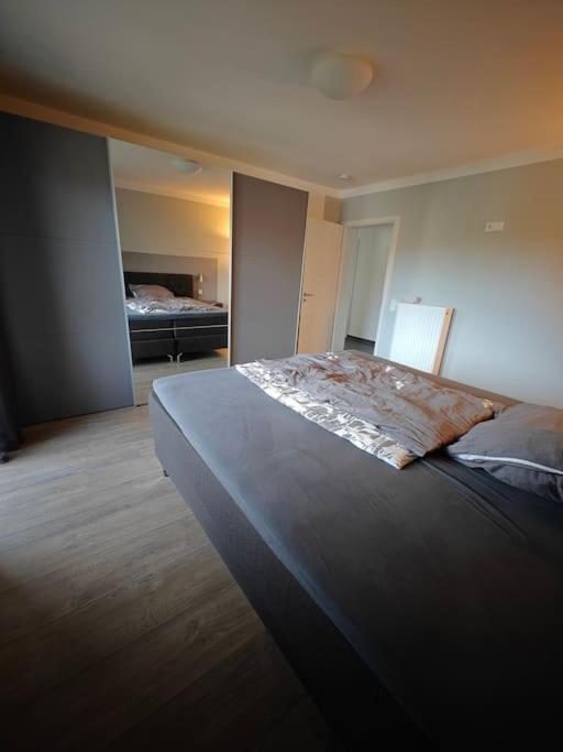 Apartment Kaufering Экстерьер фото